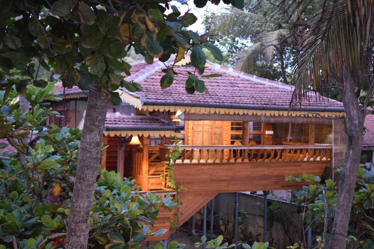 Sea Hut Homestay Коччи Экстерьер фото