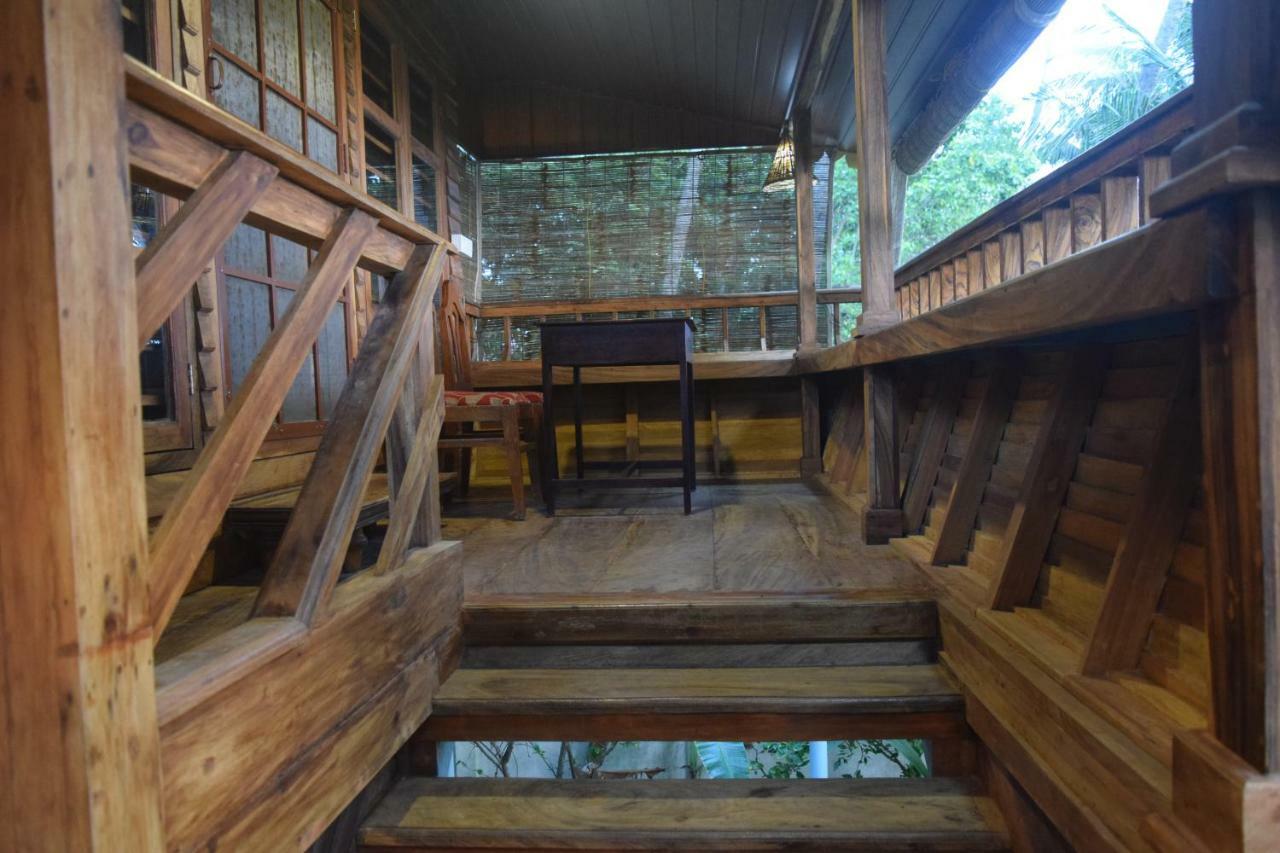 Sea Hut Homestay Коччи Экстерьер фото