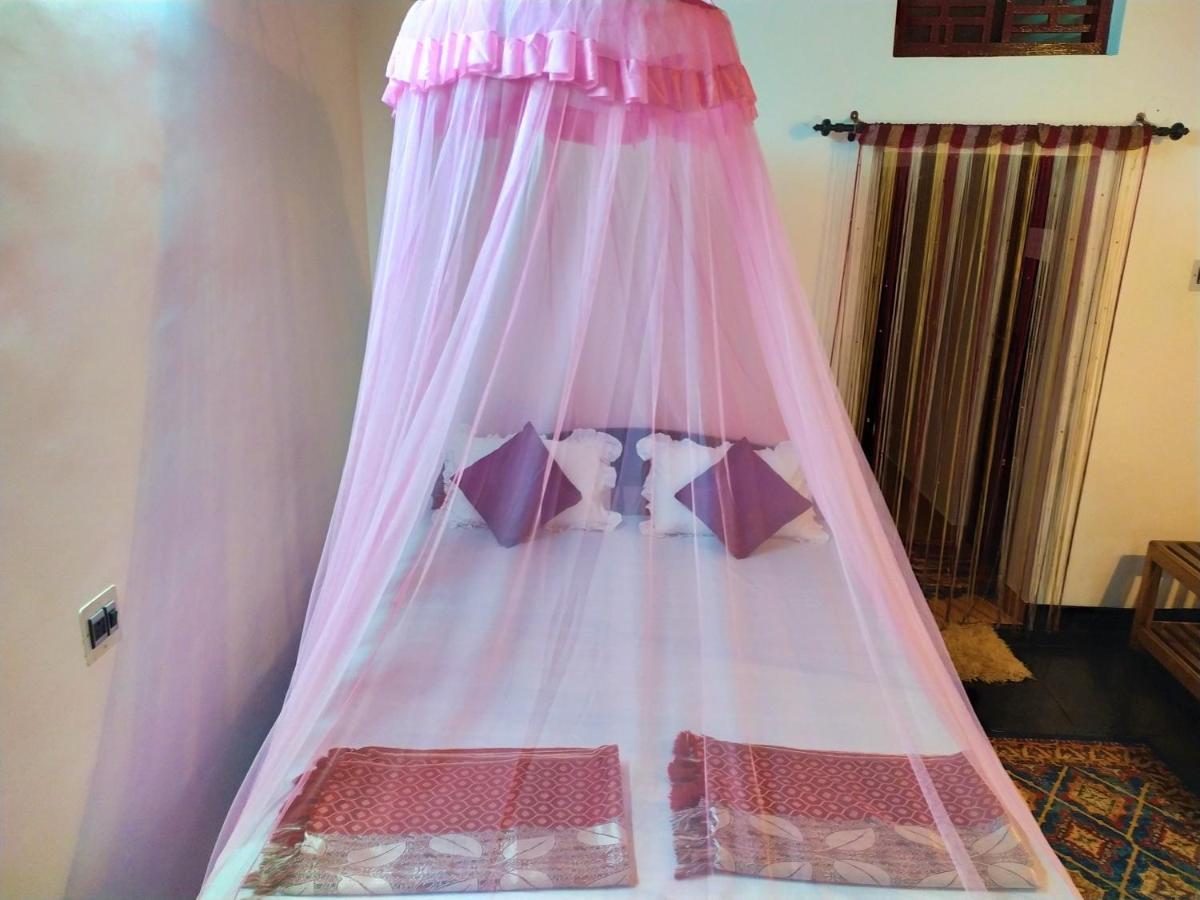 Sea Hut Homestay Коччи Экстерьер фото