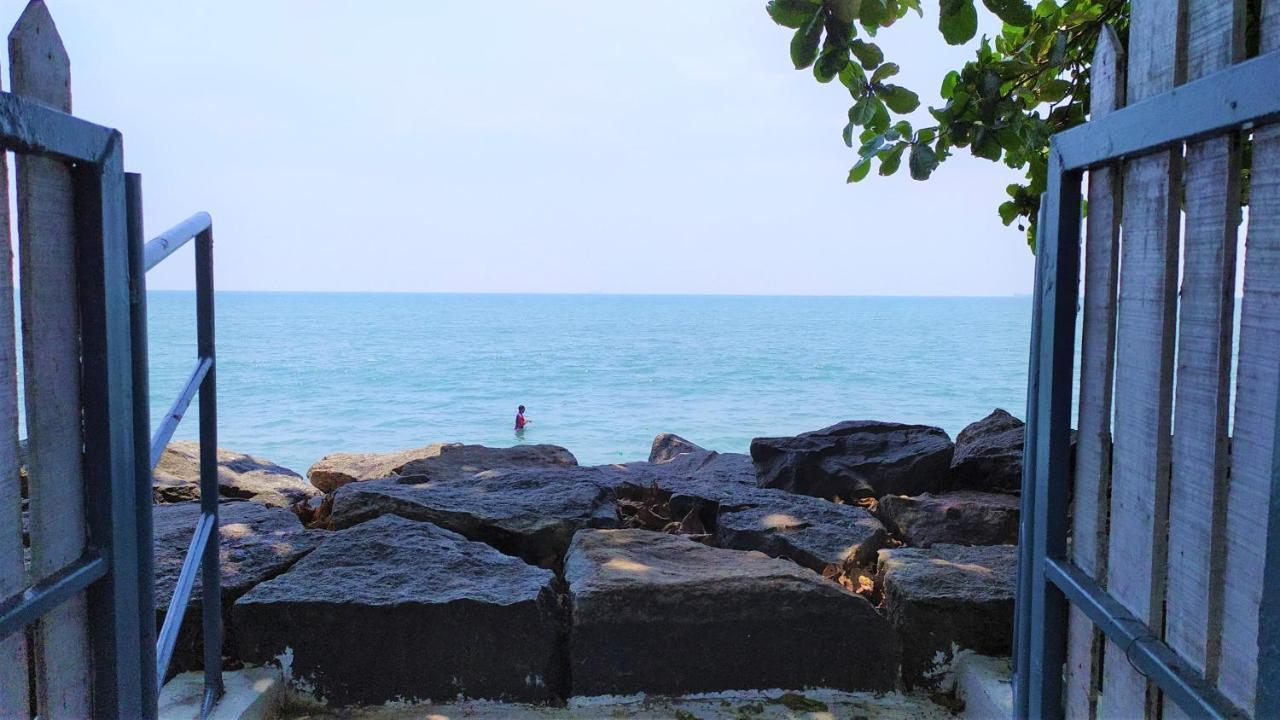 Sea Hut Homestay Коччи Экстерьер фото
